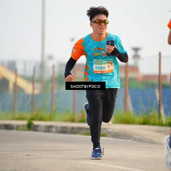 Runner Photo 8259723
