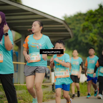 Runner Photo 8259733