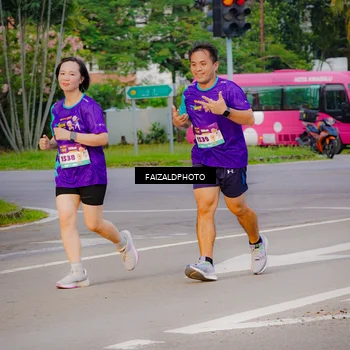 Runner Photo 8259751