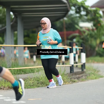 Runner Photo 8259793