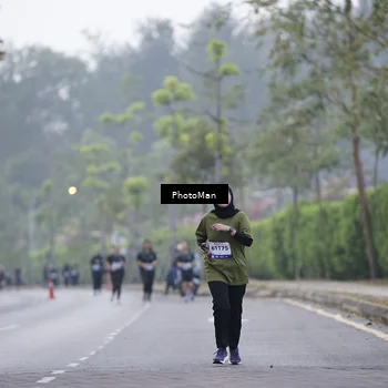 Runner Photo 8259795