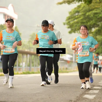 Runner Photo 8259801