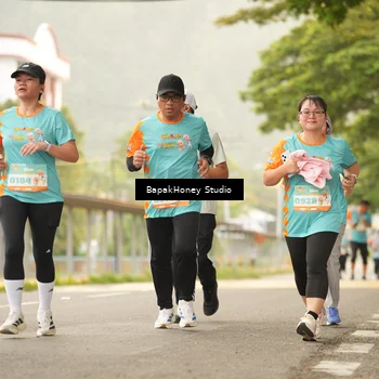 Runner Photo 8259803
