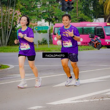 Runner Photo 8259813