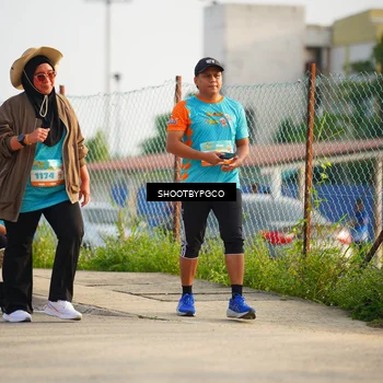 Runner Photo 8259868