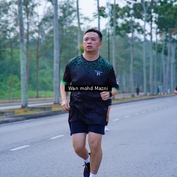 Runner Photo 8259883