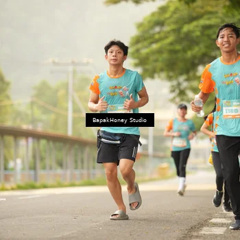 Runner Photo 8259892