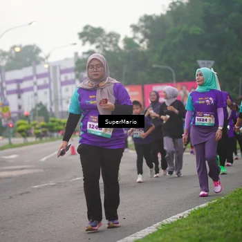 Runner Photo 8259942