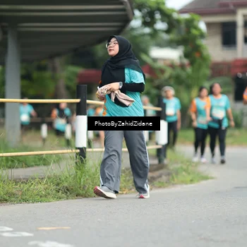 Runner Photo 8259991
