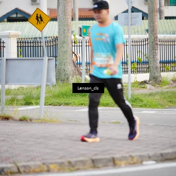 Runner Photo 8259995