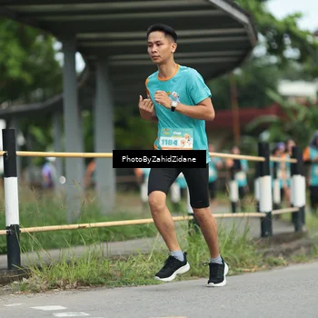 Runner Photo 8259997