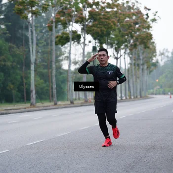 Runner Photo 8260012