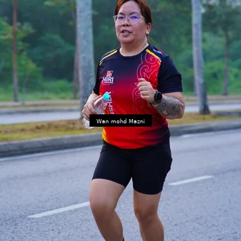 Runner Photo 8260023