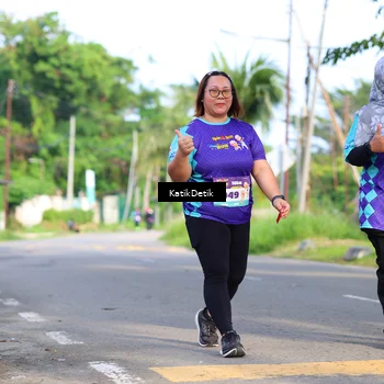Runner Photo 8260030