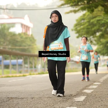 Runner Photo 8260032
