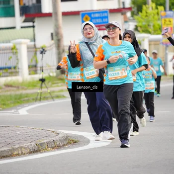 Runner Photo 8260040