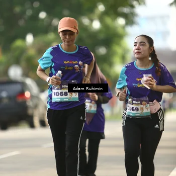 Runner Photo 8260053