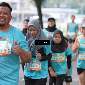 Runner Photo 8260057