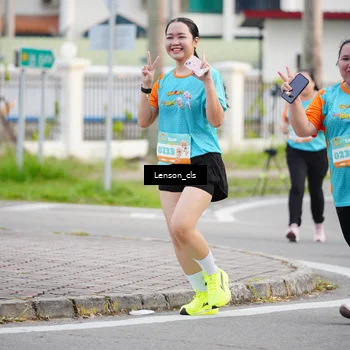 Runner Photo 8260064