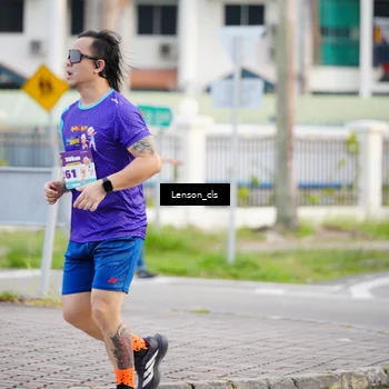 Runner Photo 8260090