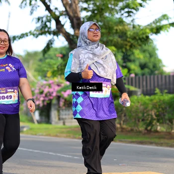 Runner Photo 8260098