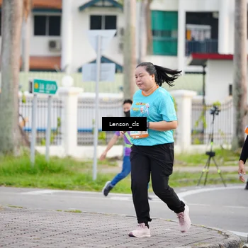 Runner Photo 8260102