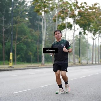 Runner Photo 8260104