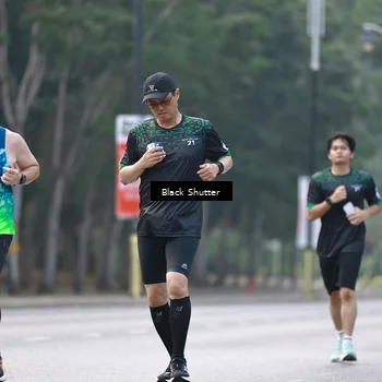 Runner Photo 8260128