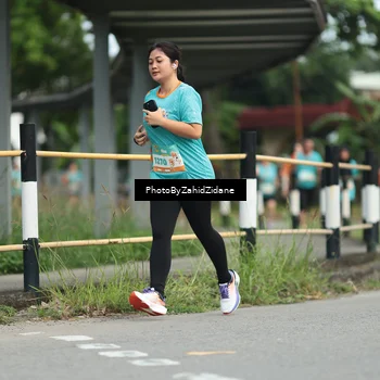 Runner Photo 8260150