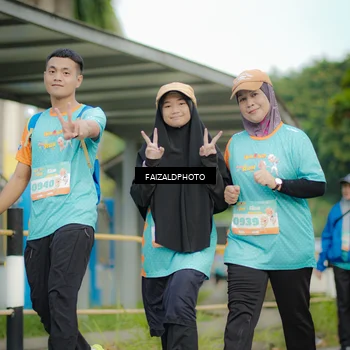 Runner Photo 8260200