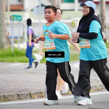 Runner Photo 8260202