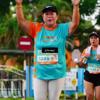 Runner Photo 8260205