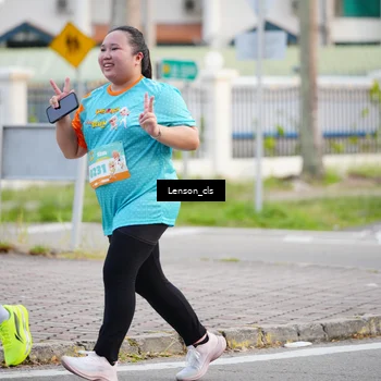 Runner Photo 8260211