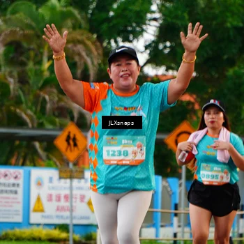 Runner Photo 8260214