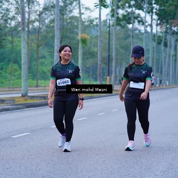 Runner Photo 8260224