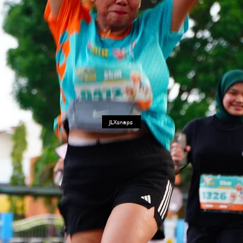 Runner Photo 8260228