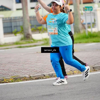 Runner Photo 8260241