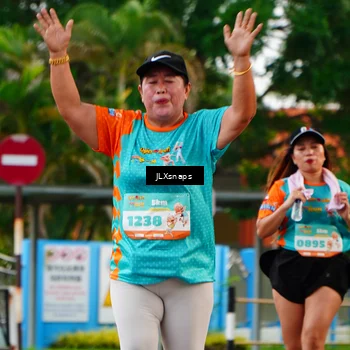 Runner Photo 8260245