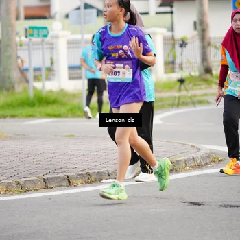 Runner Photo 8260248