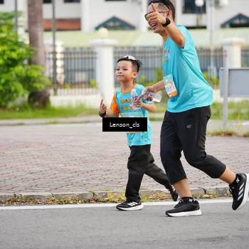 Runner Photo 8260272