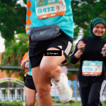 Runner Photo 8260278