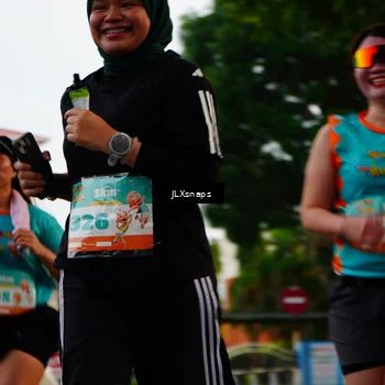 Runner Photo 8260284