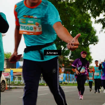 Runner Photo 8260285