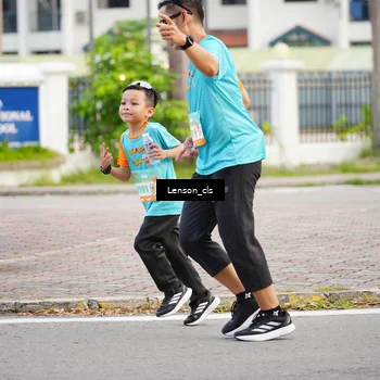 Runner Photo 8260302