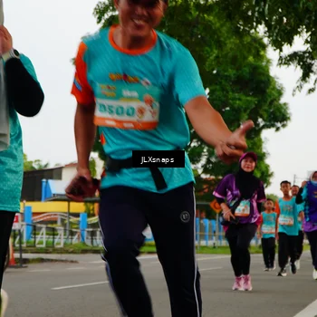 Runner Photo 8260319