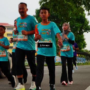 Runner Photo 8260366