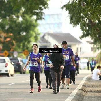 Runner Photo 8260381