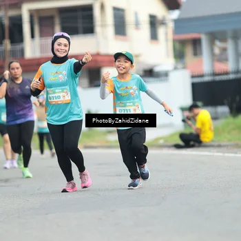 Runner Photo 8260405