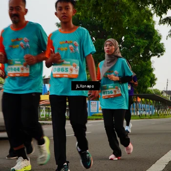Runner Photo 8260406