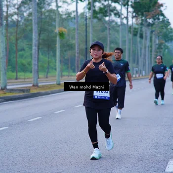 Runner Photo 8260412